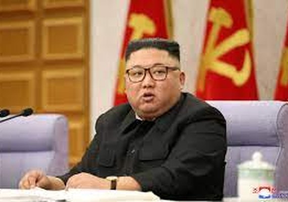 Morre, aos 94 anos, chefe de propaganda da Coreia do Norte