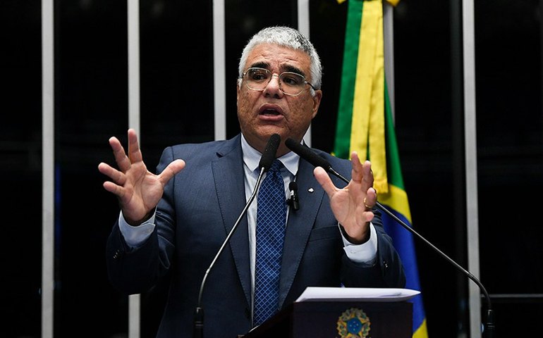 Girão alerta para os riscos da Política Antimanicomial