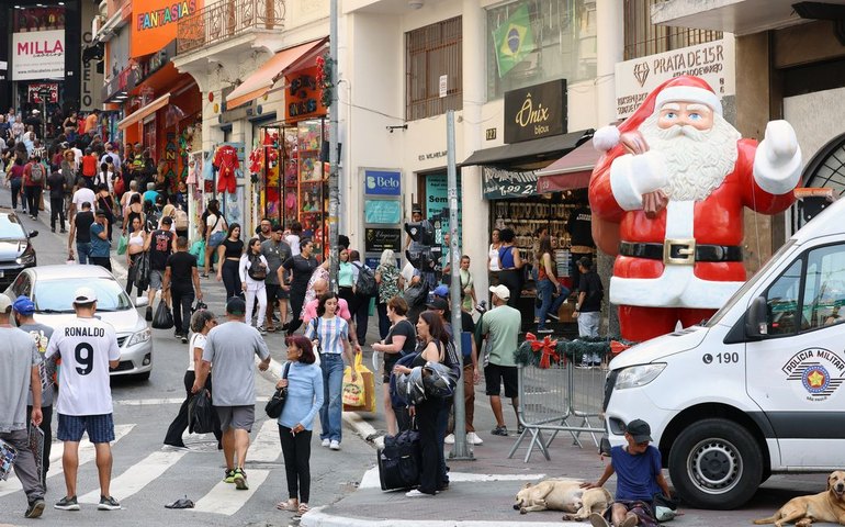 Taxa de desocupação atinge 5,2% e registra menor índice desde 2012