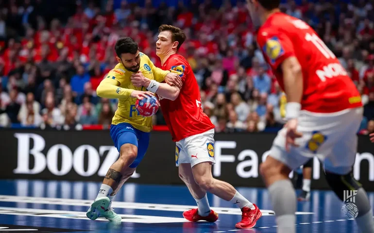 Brasil é superado por Dinamarca e fecha Mundial em inédito 7º lugar