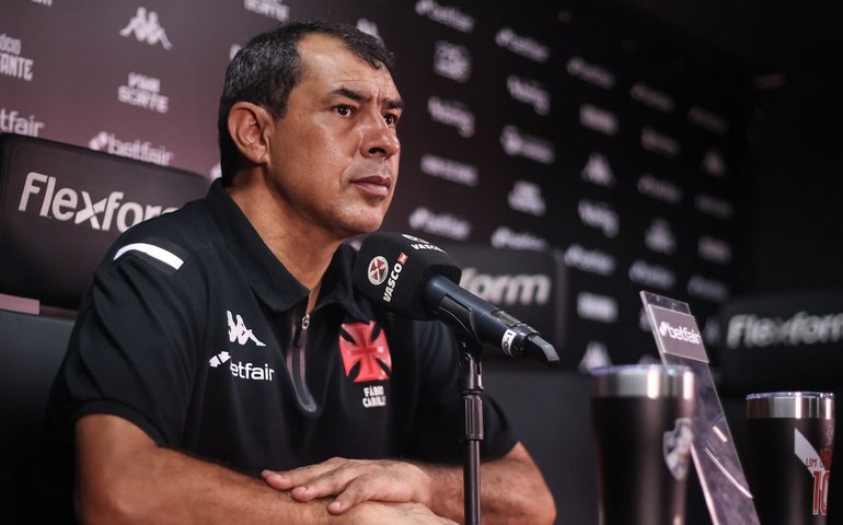 Vitória anuncia contratação do técnico Fabio Carille