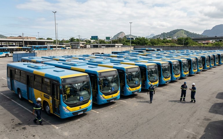 Prefeitura lança nova frota de ônibus com 102 coletivos e visual renovado em Deodoro