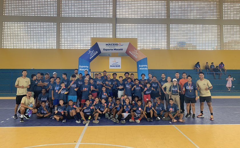 Prefeitura leva torneio de futsal ao Jacintinho e fortalece esportes na capital