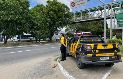 SMTT interditará via no período noturno para nova etapa da reforma na passarela do Canaã