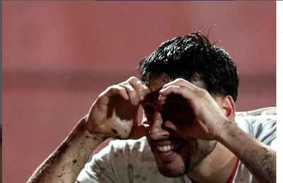 São Paulo vence a Chapecoense na estreia de Roger e vira líder do Brasileirão