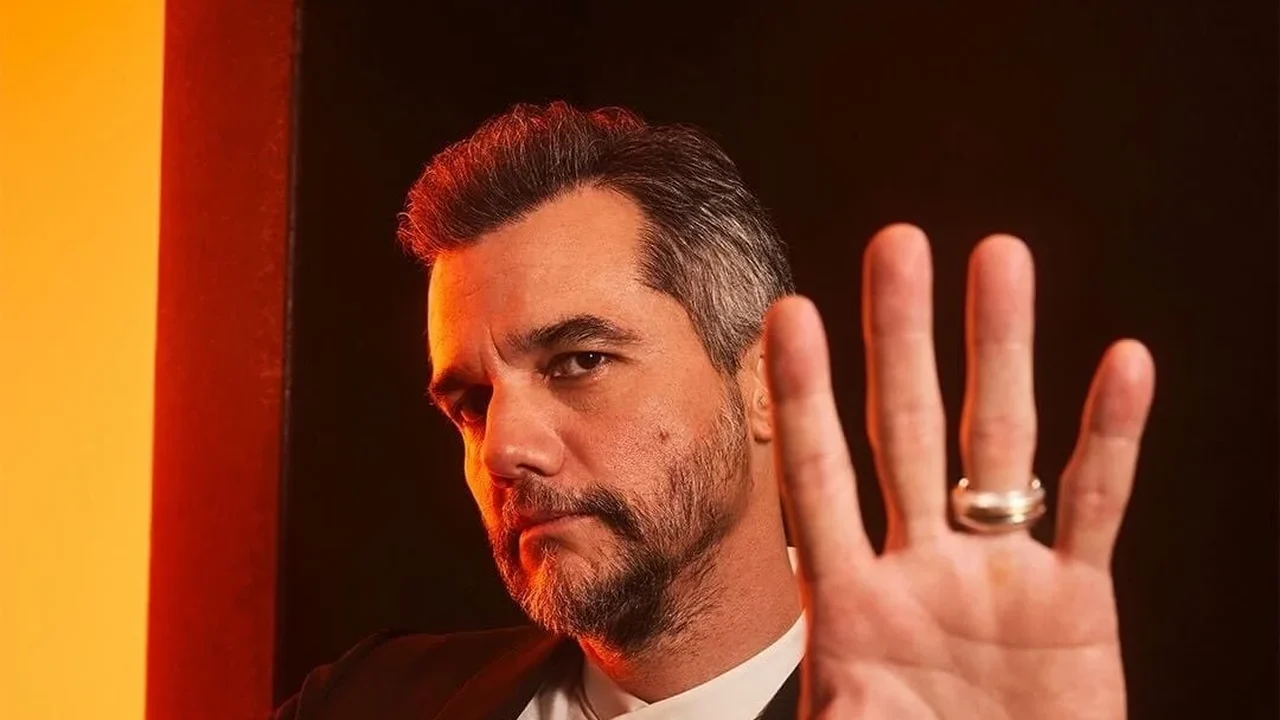 Na torcida pelo hexa, Wagner Moura defende Ancelotti e pede Seleção fora da política