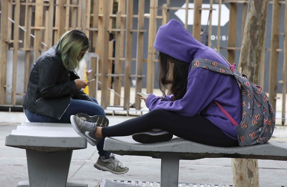 jovens tecnologicos