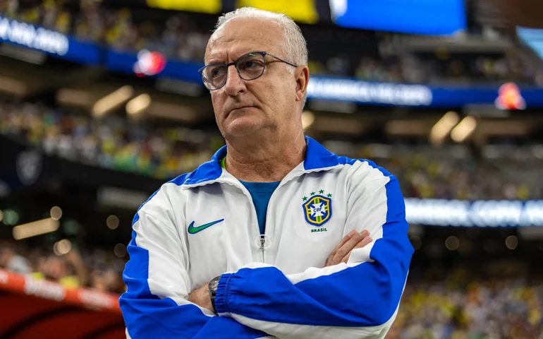Dorival chama Estêvão e Pedro para a seleção brasileira; veja lista completa das eliminatórias
