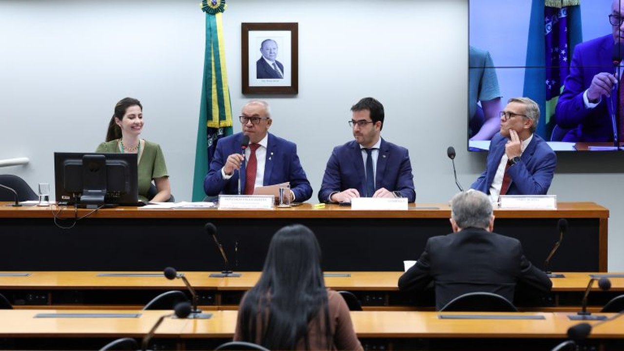 Receita Federal arrecada R$ 9 bilhões com apostas esportivas em 2025