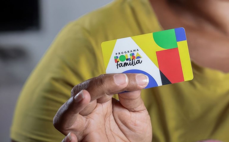 Alagoas tem 549.601 famílias atendidas pelo Bolsa Família em agosto