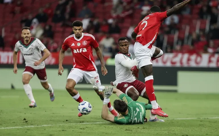 Fluminense surpreende o Inter na Copa do Brasil e vence pela 1ª vez após Mundial de Clubes