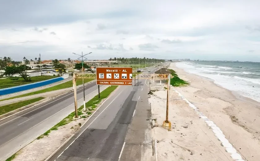 Retirada da placa que sinaliza a entrada de Maceió deixará parte a AL 101 Sul bloqueada