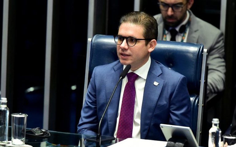 Motta: há risco de acontecer descasamento entre Congresso e a MP com alternativas ao IOF