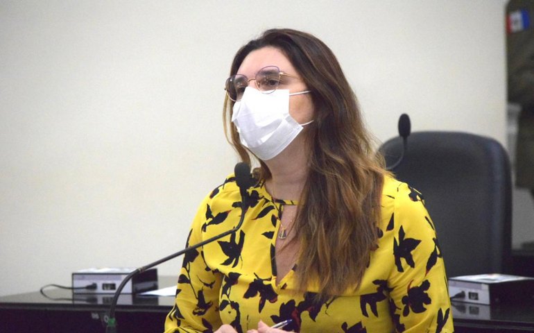 Em defesa dos legislativos e em protesto contra falta de informações, Jó se abstém em votações de empréstimos