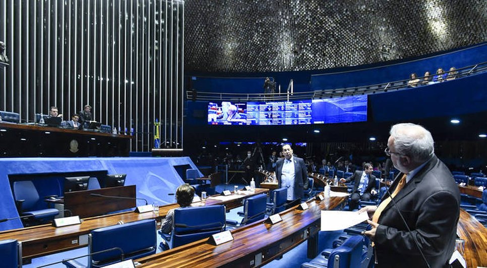 Senado aprova uso de recursos do SUS para bancar piso da enfermagem / Foto: Foto: Waldemir Barreto/Agência Senado