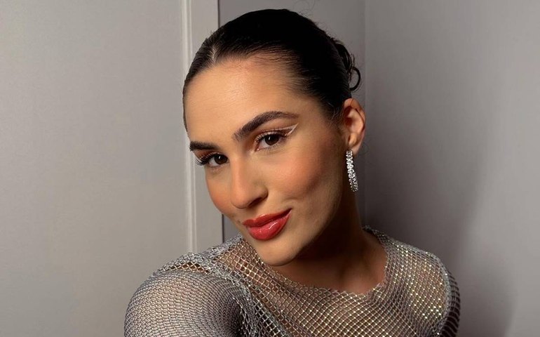 Lívian Aragão abre baú de fotos com Renato Aragão após surpresa na TV: 'Pai, você é tudo pra mim'