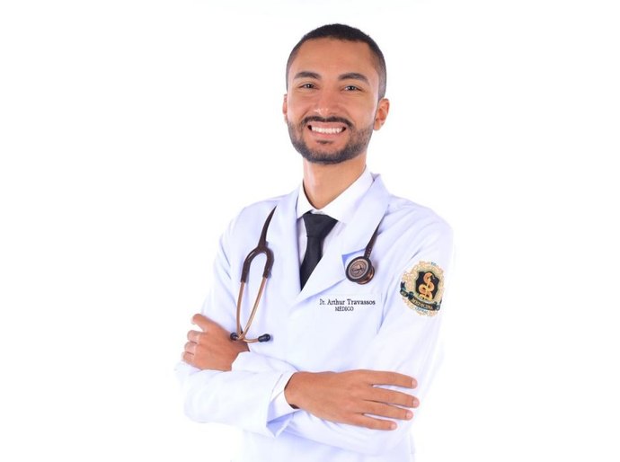 Estudante do Cesmac é aprovado em concorrida residência de Anestesiologia no Hospital Sírio-Libanês