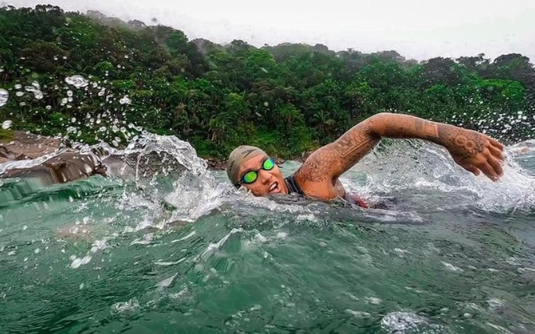 Ana Marcela e Jungblut brilham no Mundial de Esportes Aquáticos e garantem vaga em Paris-2024