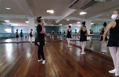 Ballet a Serviço da Educação fará seleção neste sábado, no Teatro Deodoro