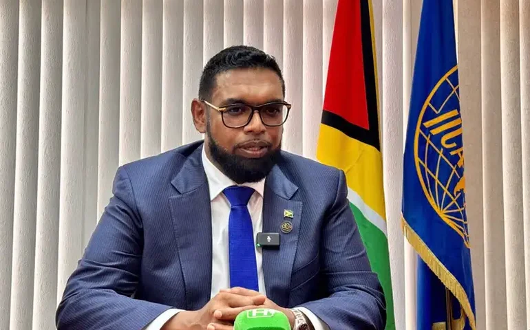 Reunião acaba sem acordo; Venezuela adia lei de anexação