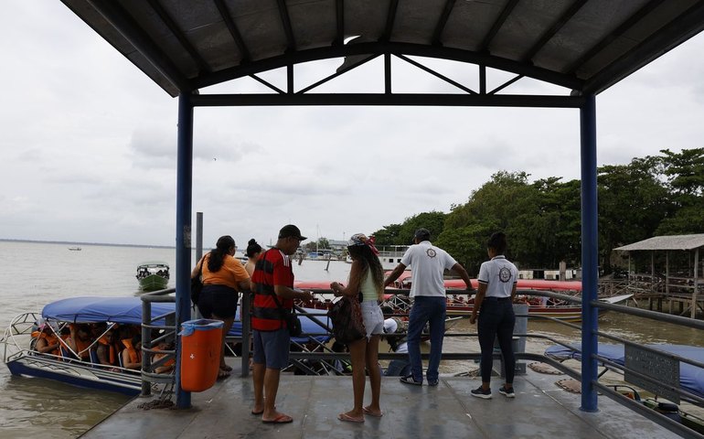 Receita do turismo internacional tem crescimento recorde em fevereiro