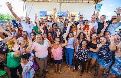 Prefeito JHC autoriza pavimentação da principal via mais 10 ruas no Alto do Cruzeiro, em Riacho Doce