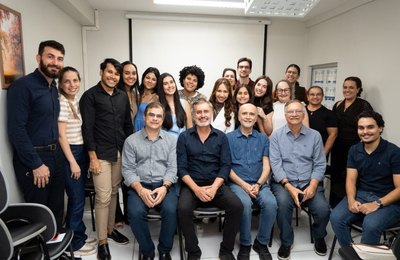 “Cinco Razões para Ser Feliz” marca encontro com Ricardo César Cavalcanti no Cesmac
