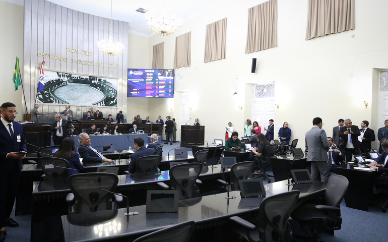 Parlamento alagoano aprova Moção de Pesar por tragédia na Serra da Barriga