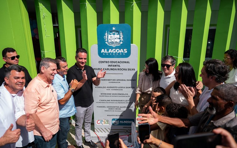 Governador entrega creche Cria e obras do Minha Cidade Linda em Ibateguara