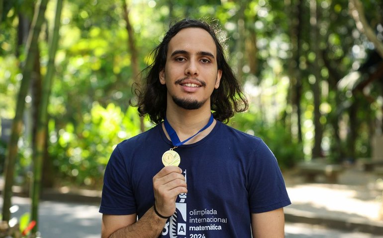 Brasileiros conquistam 19 medalhas em olimpíada de matemática