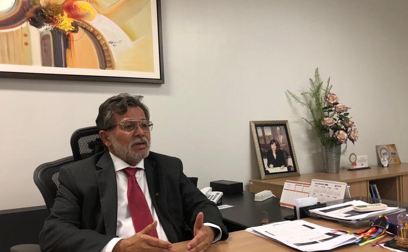 Conselho de Contabilidade arrecada água, alimentos e produtos de higiene em Maceió e Arapiraca