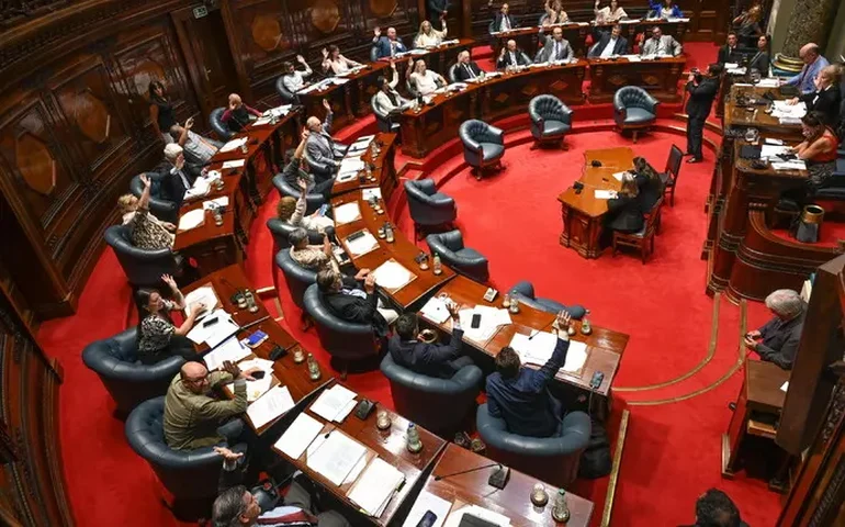 Senado do Uruguai aprova acordo comercial entre Mercosul e UE