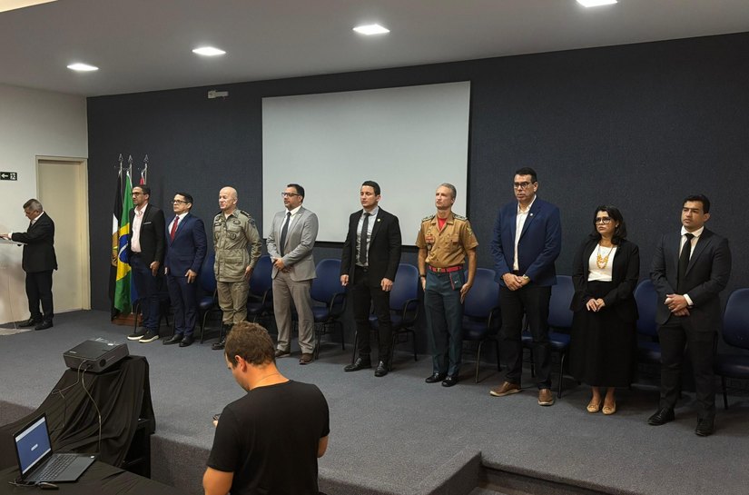 Comandante-geral dos Bombeiros participa da abertura do Curso de Operações de Inteligência
