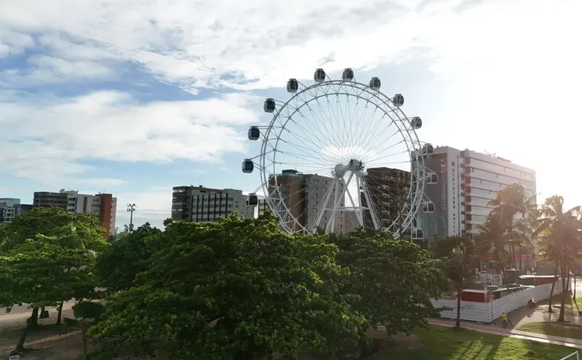 Veja o que falta para a roda-gigante de Maceió ser inaugurada
