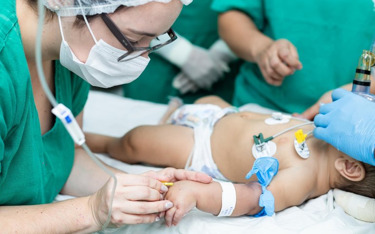 Investimentos em saúde e assistência no Estado avançam 18% e somam R$ 3,3 bilhões