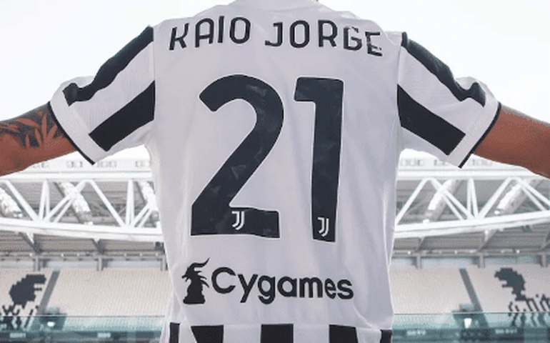 Santos notifica Cruzeiro e Juventus por negociação de Kaio Jorge e admite levar caso à Fifa