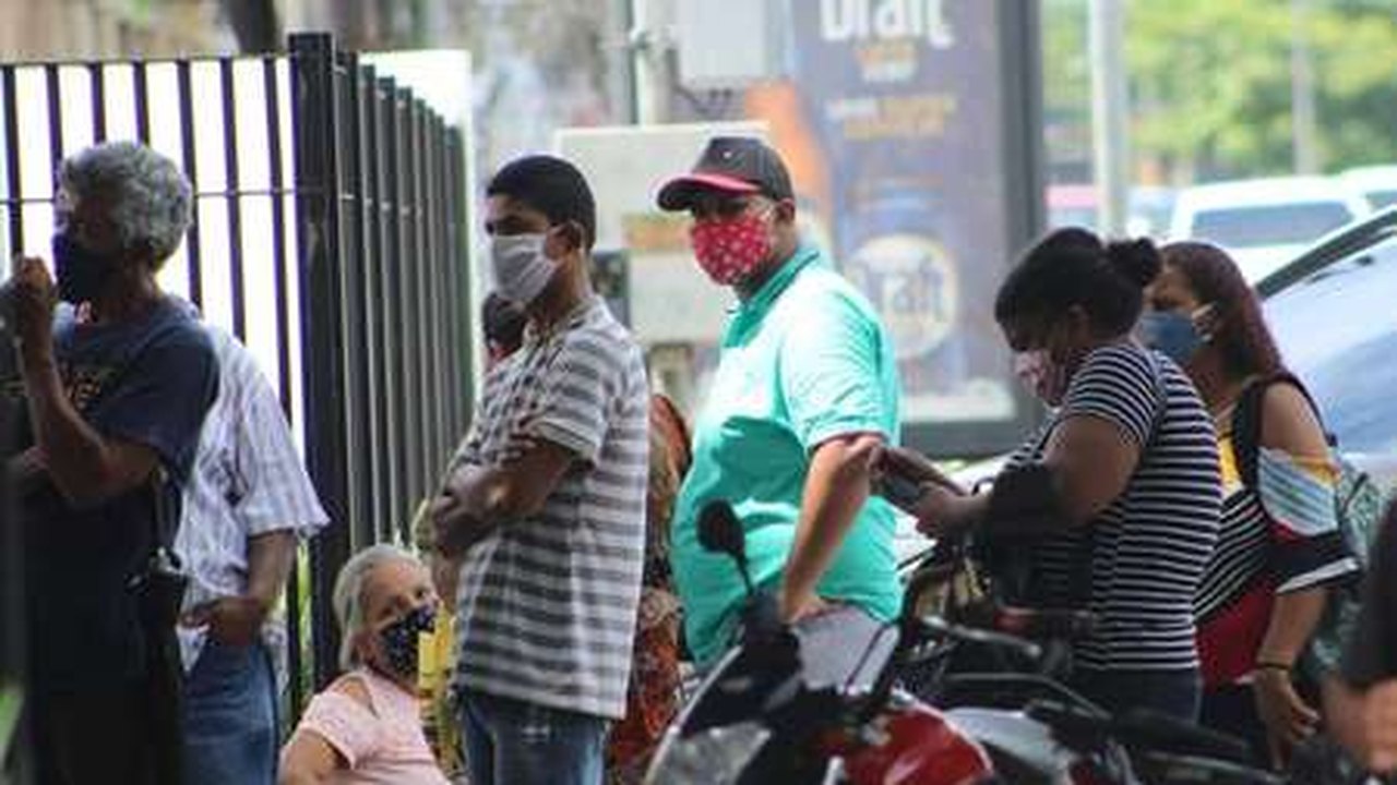 Com filas em alta, Pará recorre a médicos cubanos