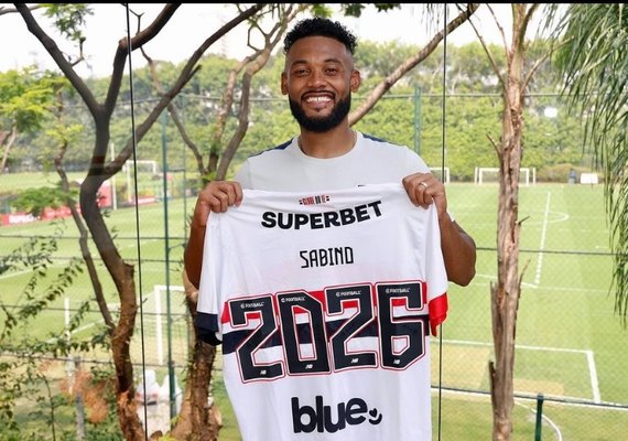 São Paulo anuncia a renovação de contrato com o zagueiro Sabino até o fim de 2026