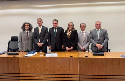 Presidente Fábio Bittencourt reúne-se com ministro Afrânio Vilela