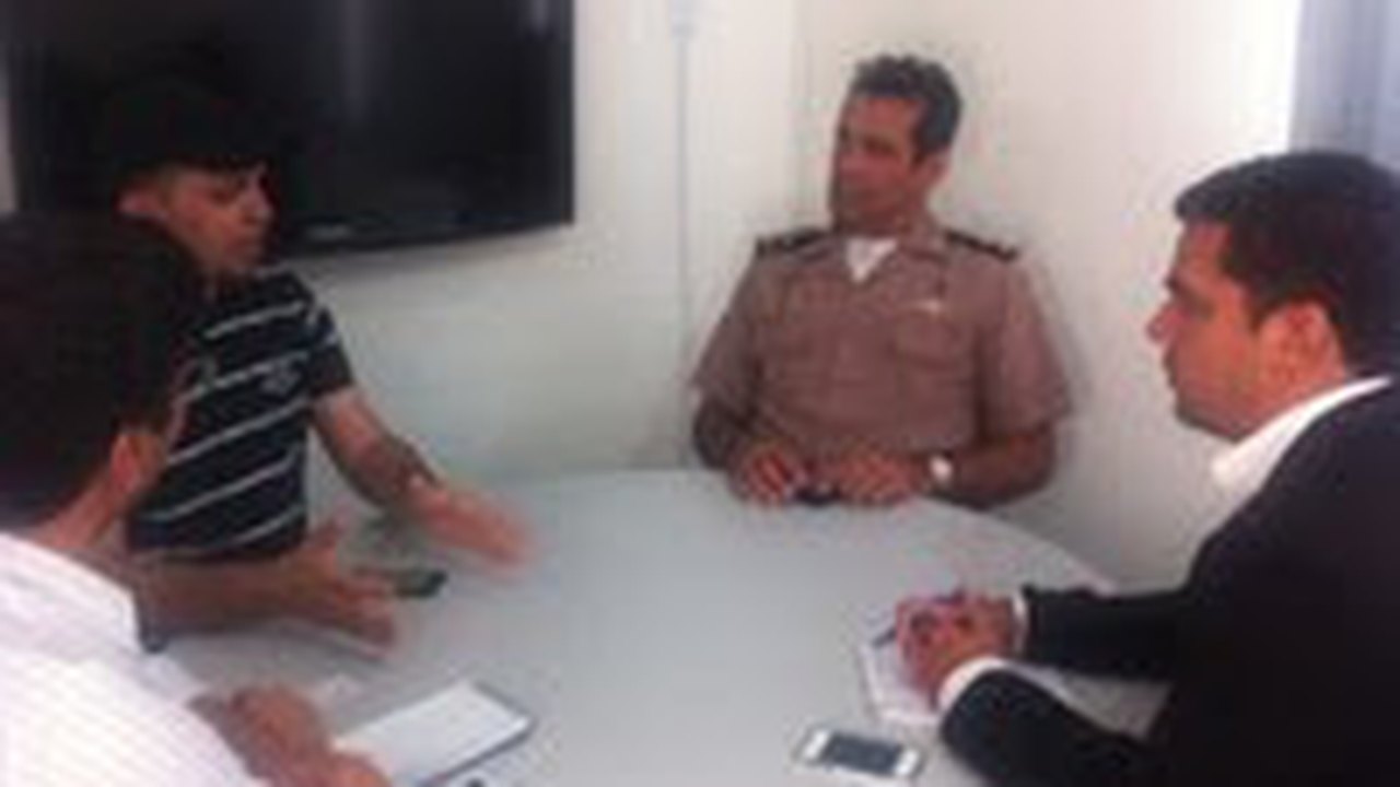 Alagoas e Pernambuco trocam experiências sobre posto móvel de desarmamento