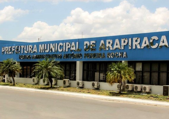 Três novos secretários assumem a administração em Arapiraca, no lugar dos afastados para disputar as eleições