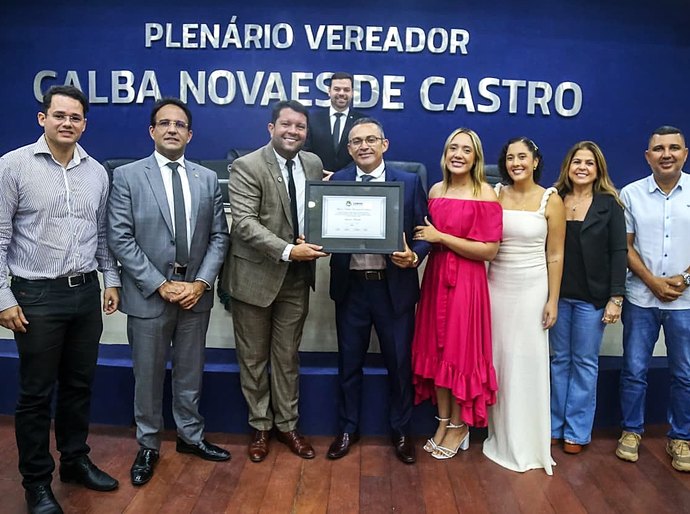 Na Câmara, Allan Pierre concede Título de Cidadão Honorário de Maceió ao vereador Luciano Marinho