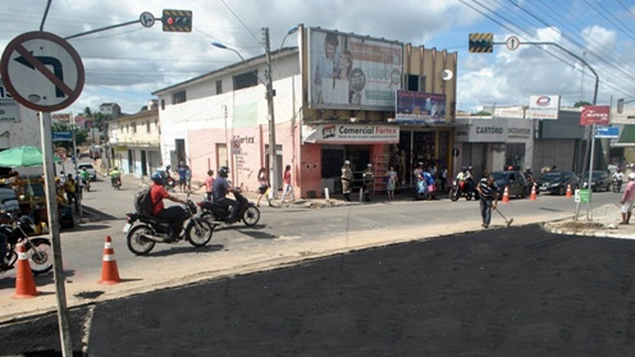 Prefeitura de Arapiraca conclui obras de nivelamento de calhas no Centro