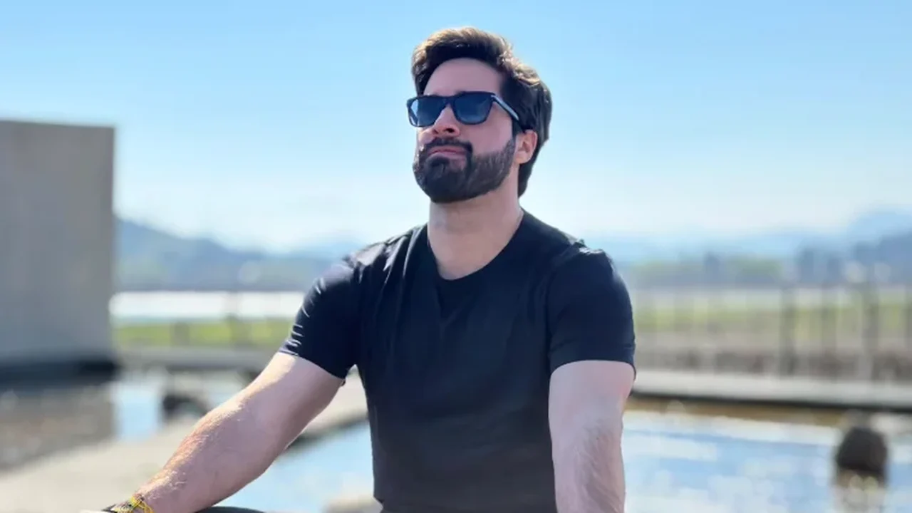 Dez anos após ouro olímpico no vôlei de praia, Bruno Schmidt se dedica ao Direito e à paternidade