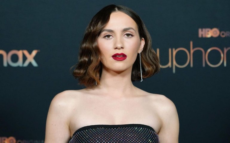 Atriz de ‘Euphoria’ diz que já arrancou próprio dente para fazer um personagem