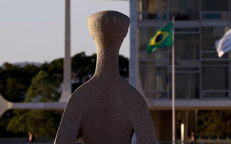 STF marca julgamento de regulamentação das Big Techs para quarta-feira (4)