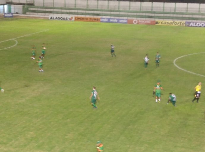 Coruripe empata com o Murici em seu primeiro jogo fora de casa este ano