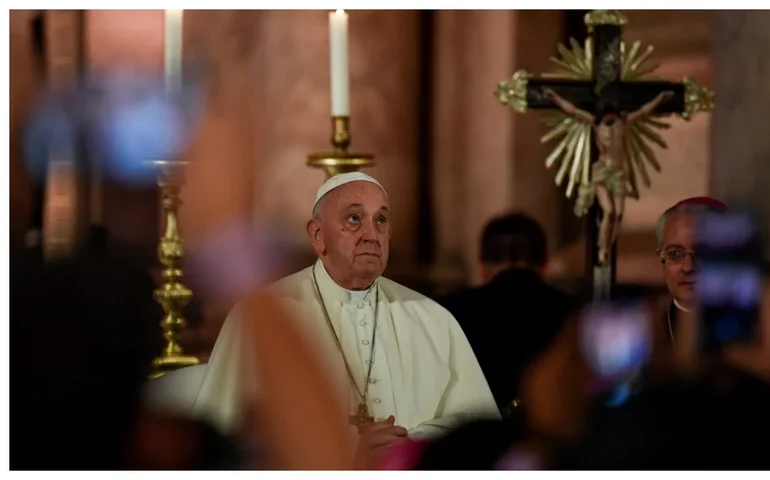 Enterro do papa Francisco: mais de 250 mil pessoas participam da cerimônia