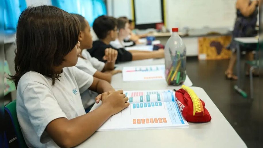 Brasil está entre os países que mais avançaram em educação nos últimos 20 anos