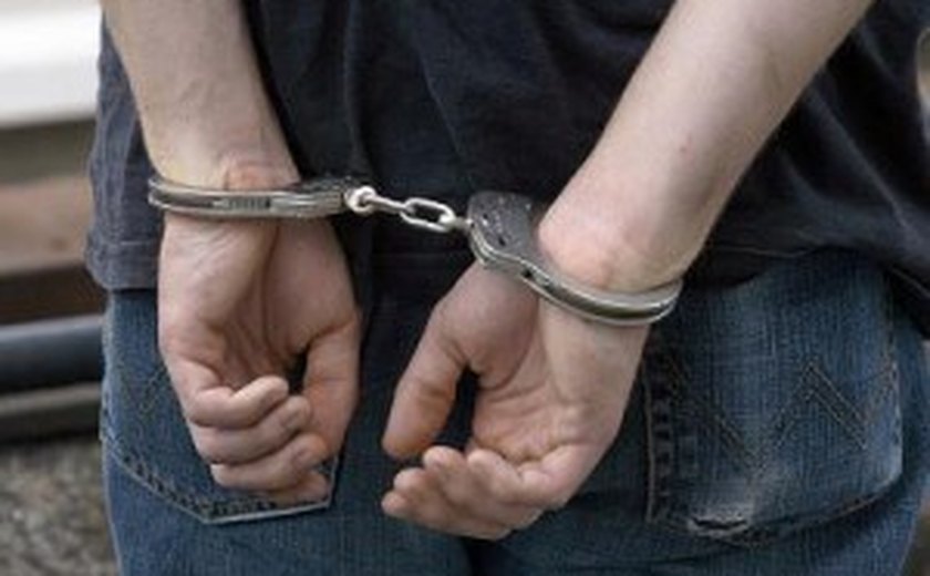Foragido da Justiça por cinco homicídios é preso em Arapiraca, AL